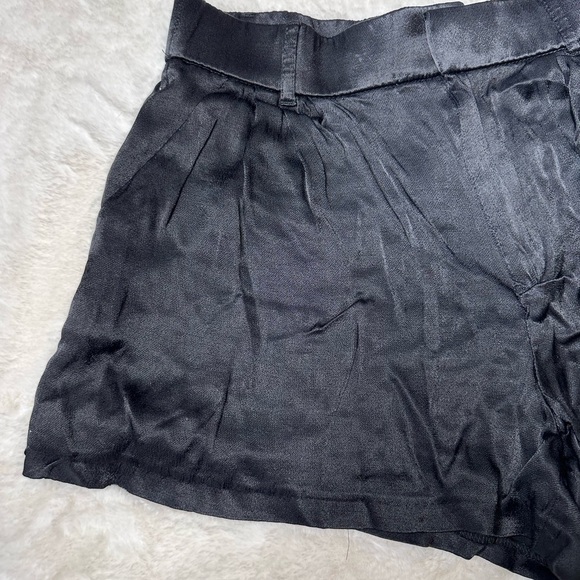 Zara Black Short - Picture 3 of 10